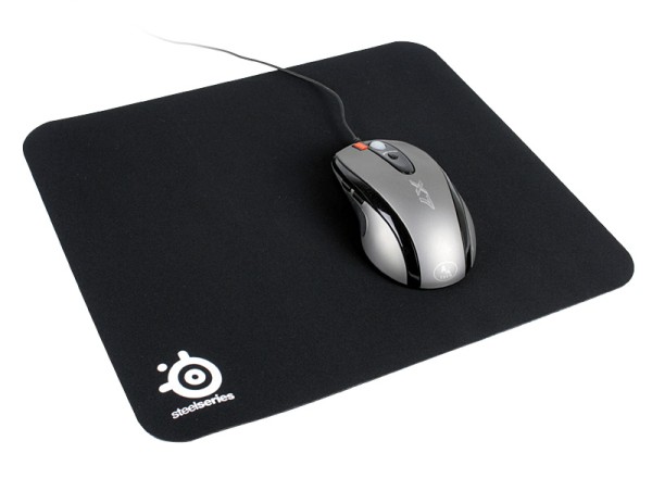 SteelSeries QcK - Gaming-Mauspad - 320mm x 270mm x 2mm - Stoff - Gummiunterseite - Schwarz